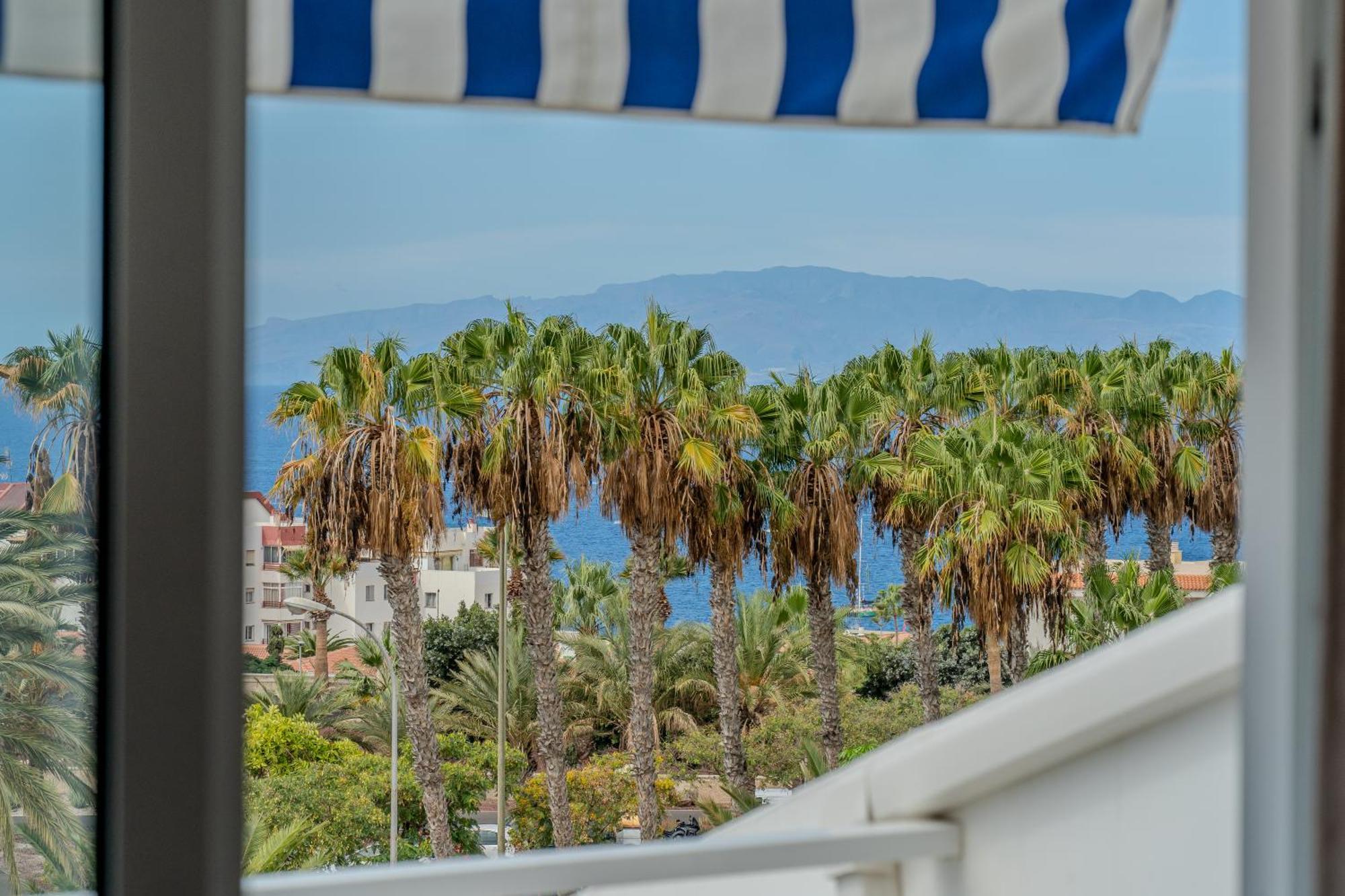 Apartment Malibu Park With Ocean Views & Heated Pool Costa Adeje (Tenerife)